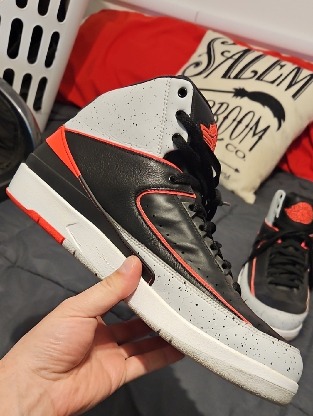 Air Jordan 2 Infrared 23 Sneakers Size 12 - Picture 2 of 6